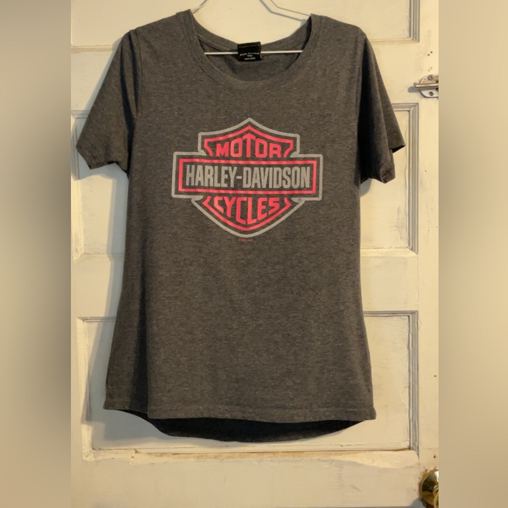 Harley Davidson top super cute just don’t wear it.